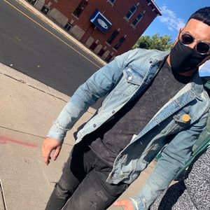 Meet your Posher, Eddie